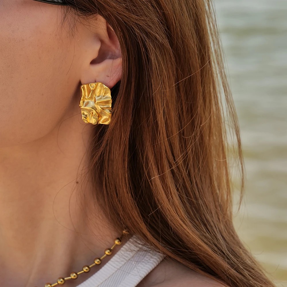 Geometric Square Stud Earrings - Image 3
